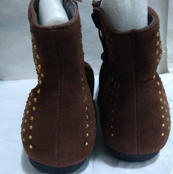 NWOT KALI BROWN ANKLE BOOTS GOLD RINESTONES INTER ZIPPER SZ 9 NICE - Picture 4 of 11